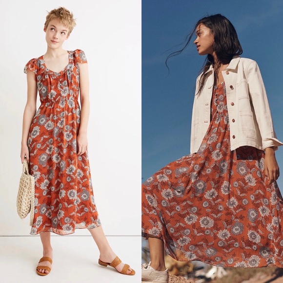 Madewell Dresses & Skirts - Madewell Sheer-Sleeve Button-Front Midi Dress in Gathered Blooms